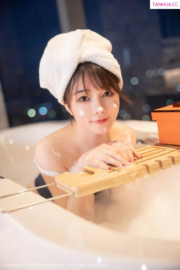 婠婠么  [XiuRen]高清写真图 2022.08.23 No.5477 婠婠么第33张图片
